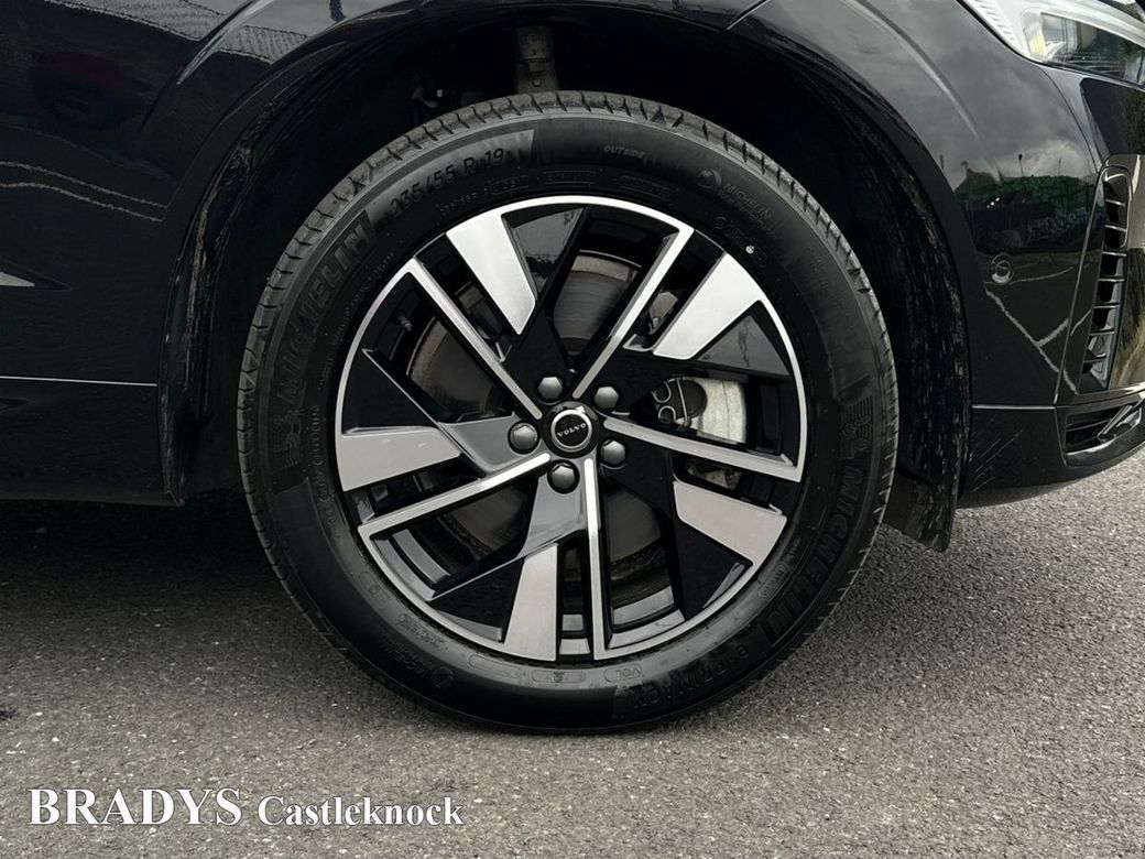 2025 Volvo XC60