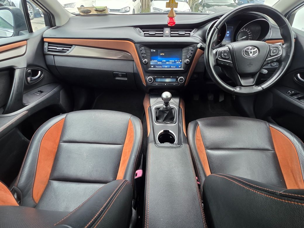 2016 Toyota Avensis