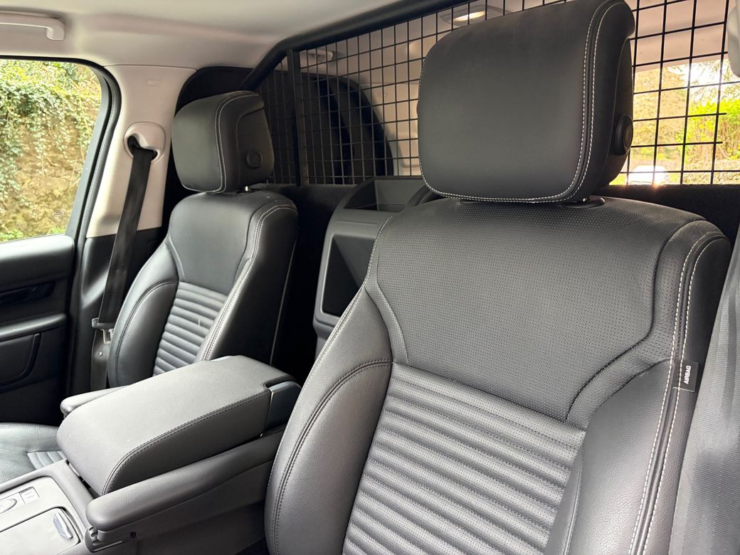 2023 Land Rover Discovery