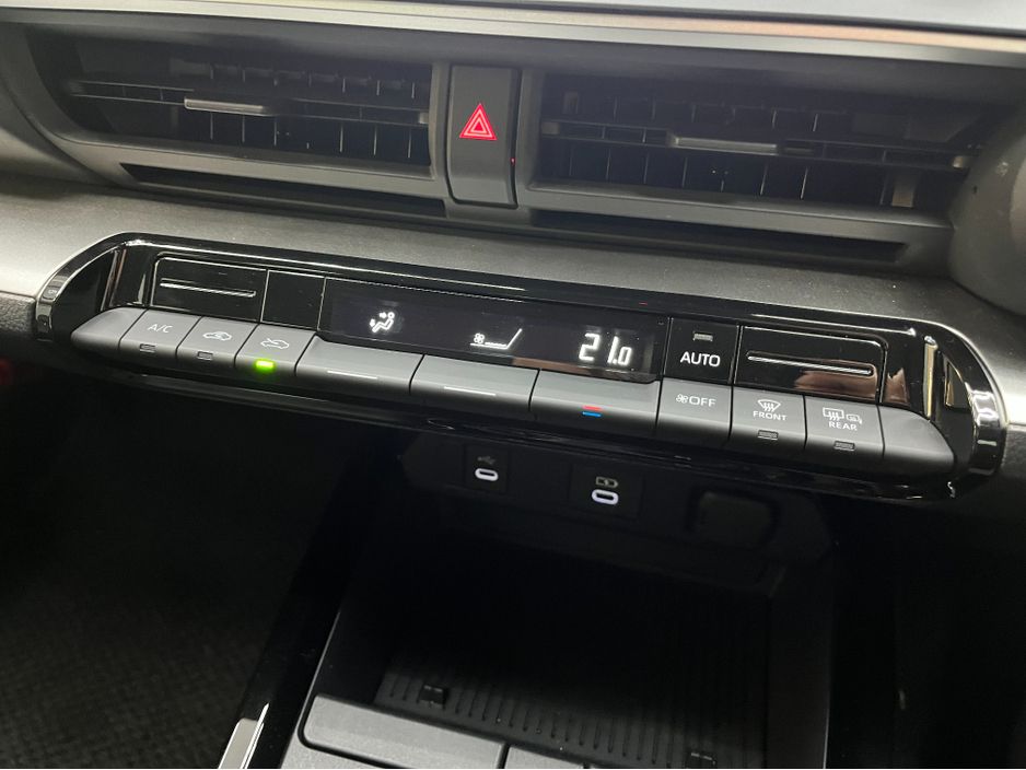 2025 Toyota Prius
