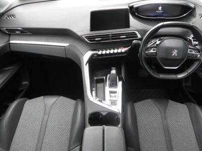 2020 Peugeot 5008