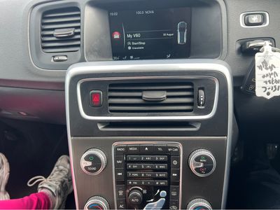 2015 Volvo V60