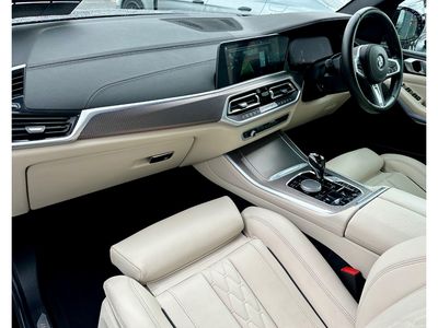 2022 BMW X5