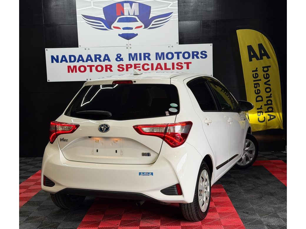 2017 Toyota Vitz