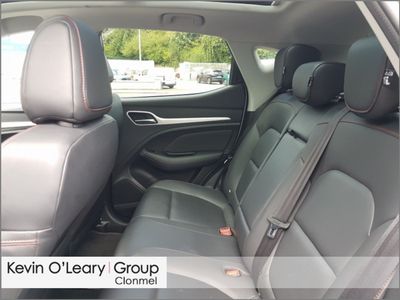 2023 MG ZS