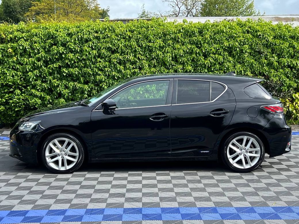2017 Lexus CT 200h