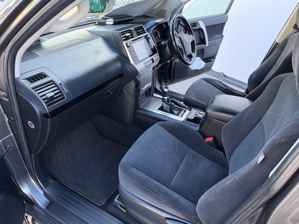 2020 Toyota Landcruiser