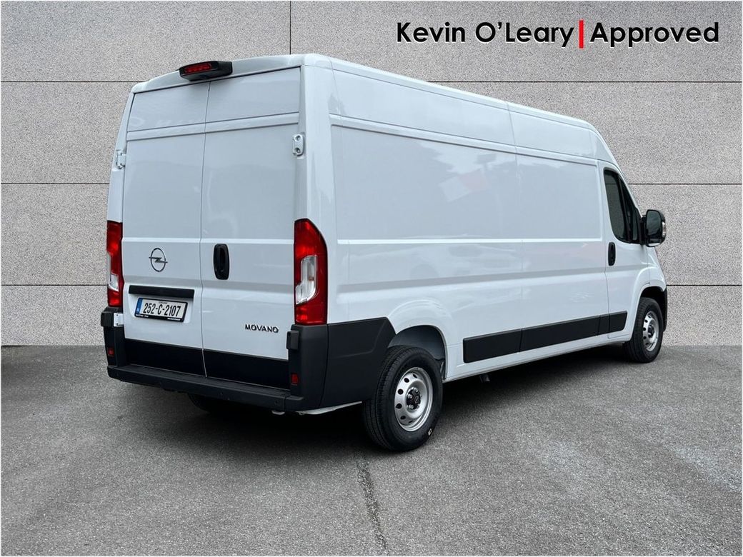 2025 Opel Movano