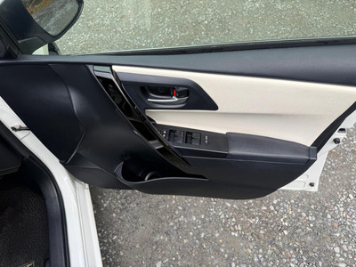 2017 Toyota Auris