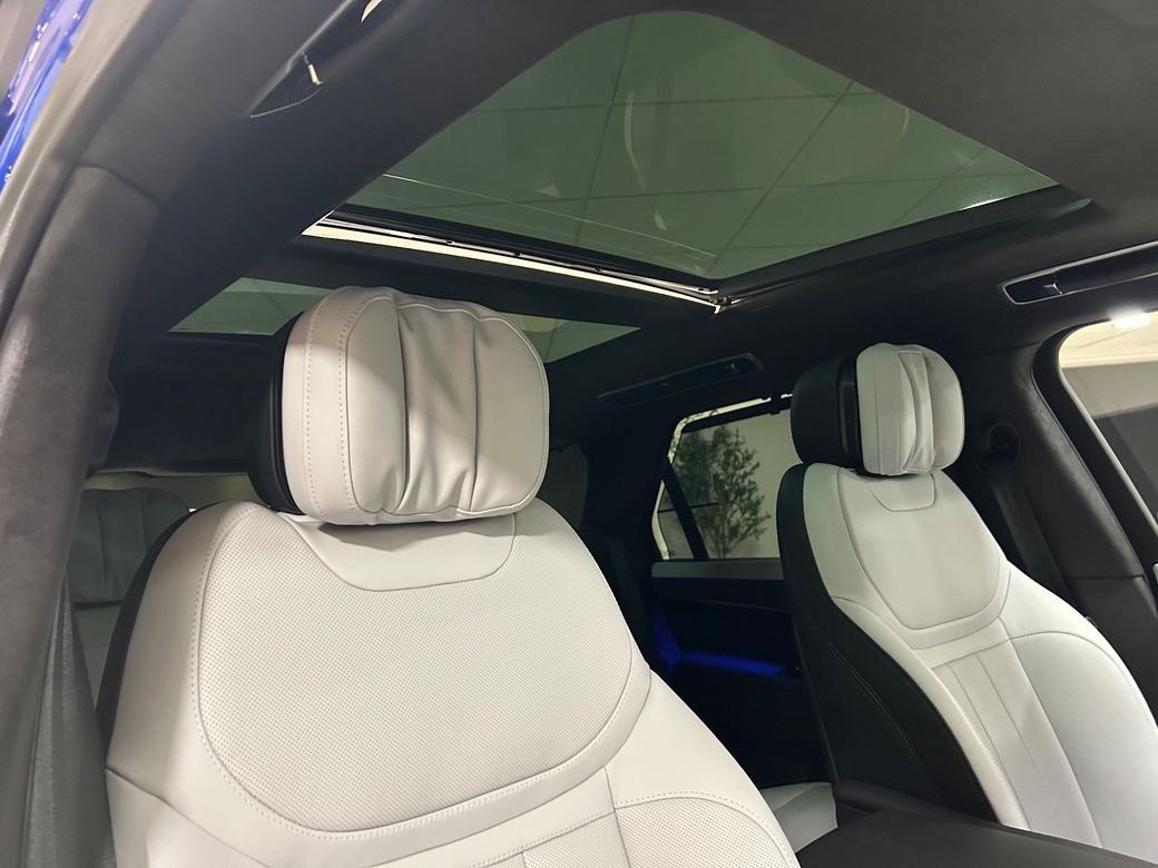 2025 Land Rover Range Rover Sport