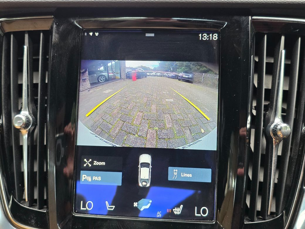 2019 Volvo S90