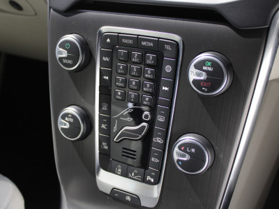 2016 Volvo V40