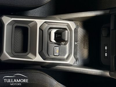2025 Dacia Duster