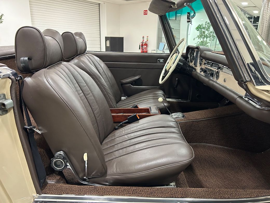 1971 Mercedes-Benz SL Class