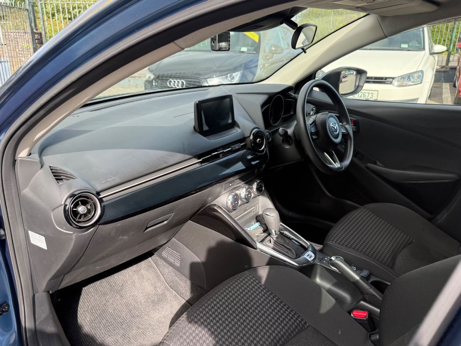 2017 Mazda Demio