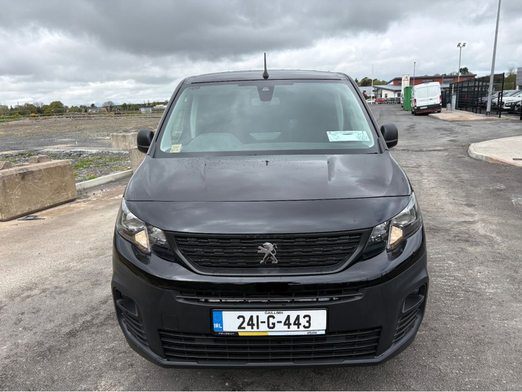 2024 Peugeot Partner
