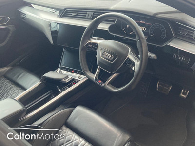 2024 Audi Q8