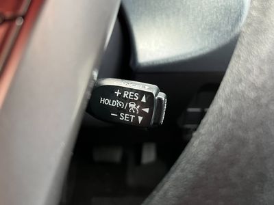 2021 Toyota Prius Alpha