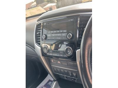 2021 Mitsubishi L200