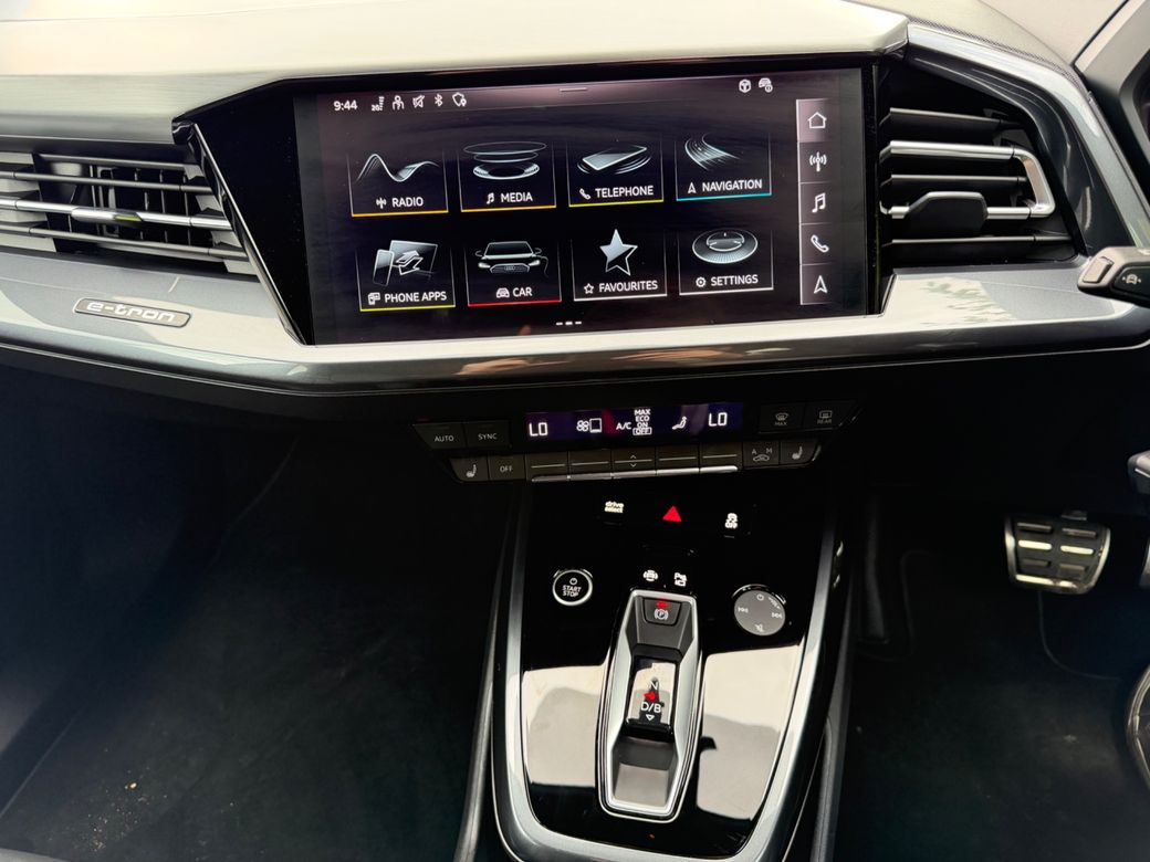 2024 Audi e-tron