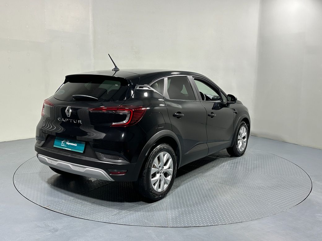 2022 Renault Captur