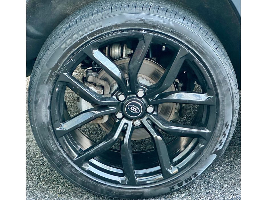 2024 Land Rover Defender