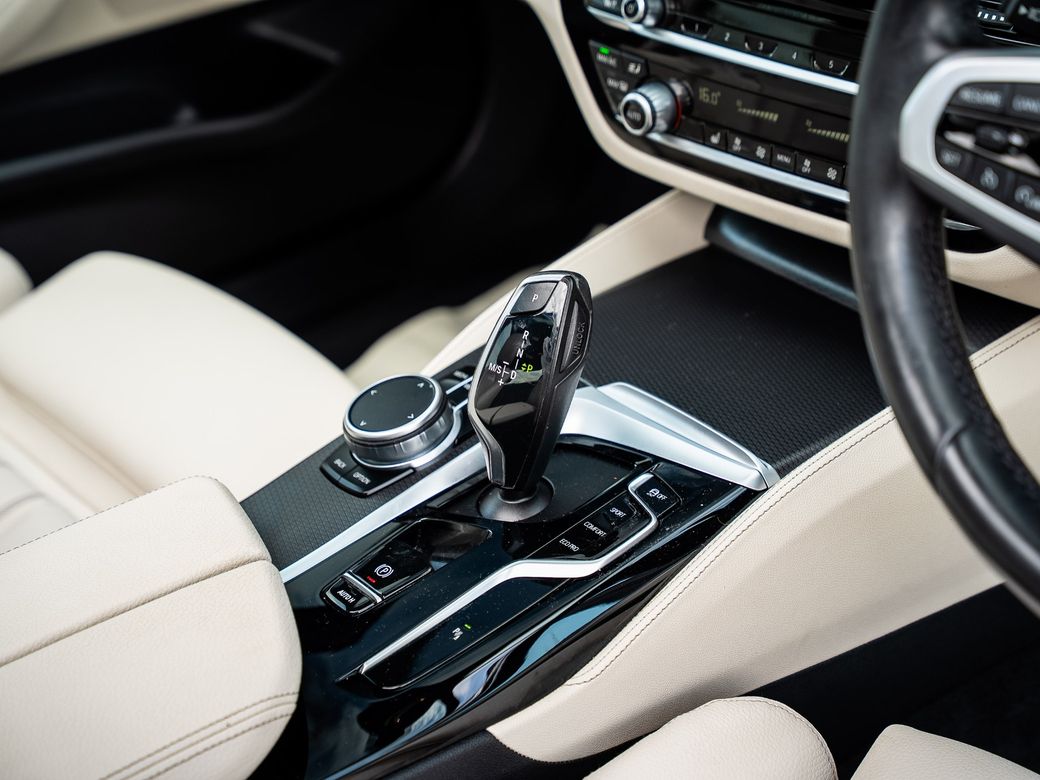 2023 BMW 5 Series
