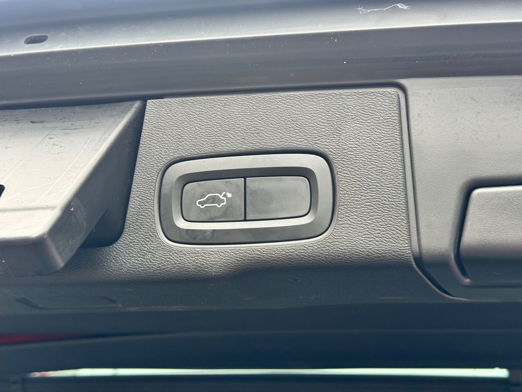2023 Volvo XC60