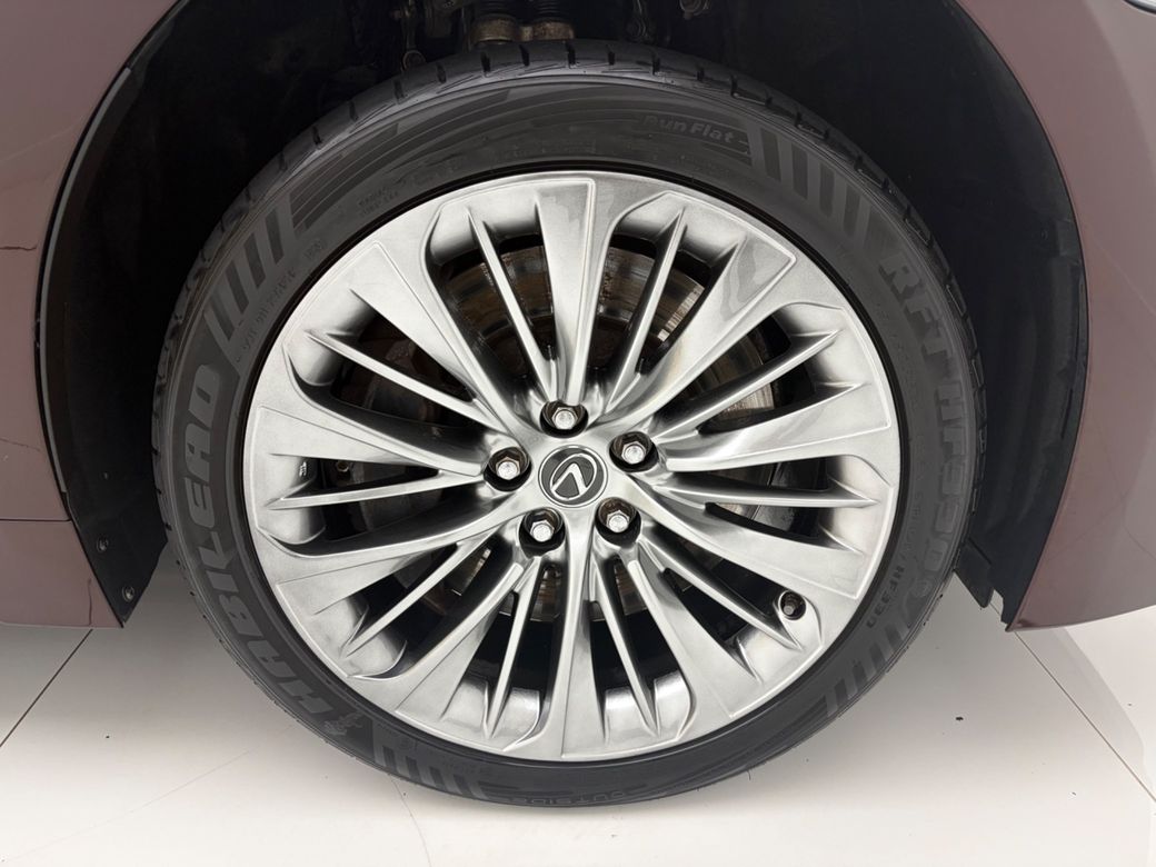 2018 Lexus LS