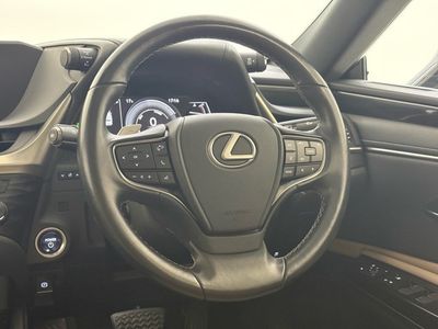 2020 Lexus ES 300h