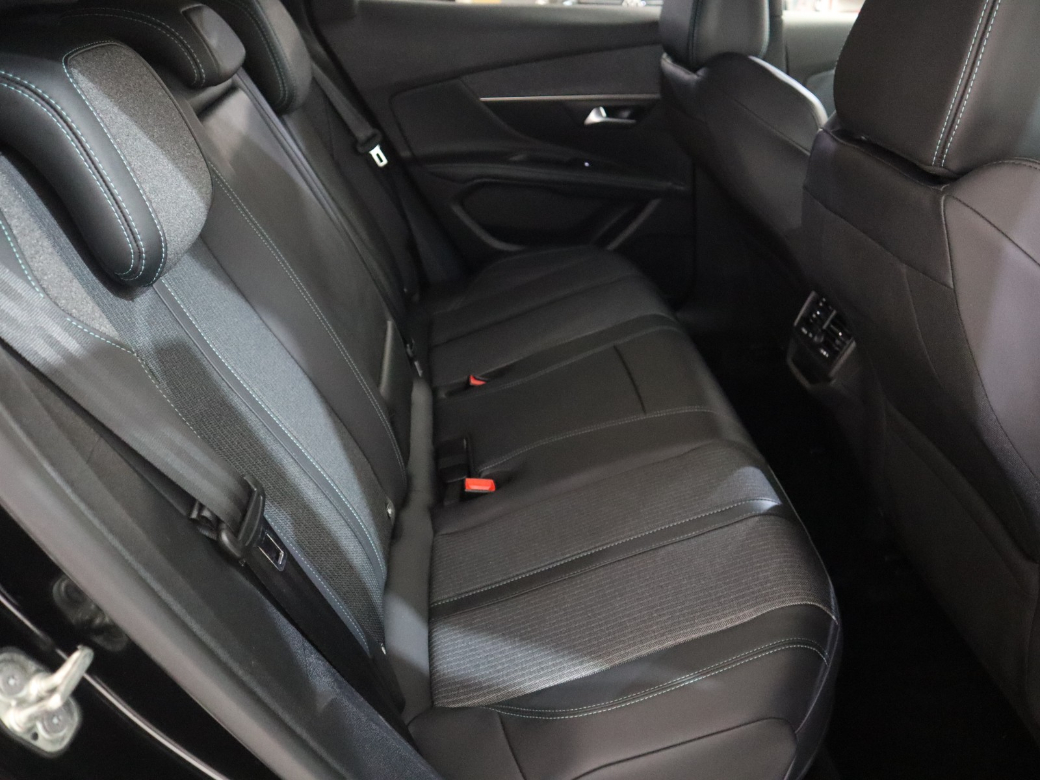 2023 Peugeot 3008