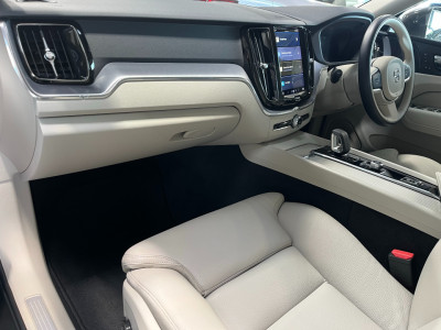 2022 Volvo XC60