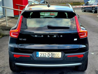2023 Volvo XC40