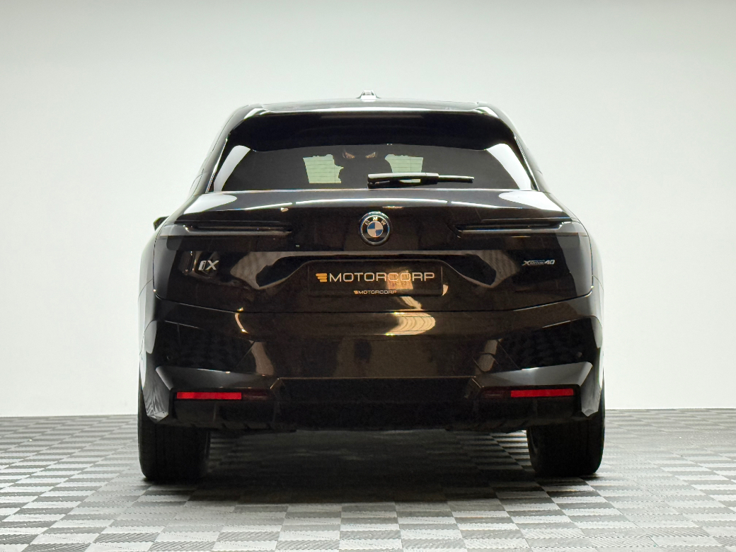 2022 BMW iX