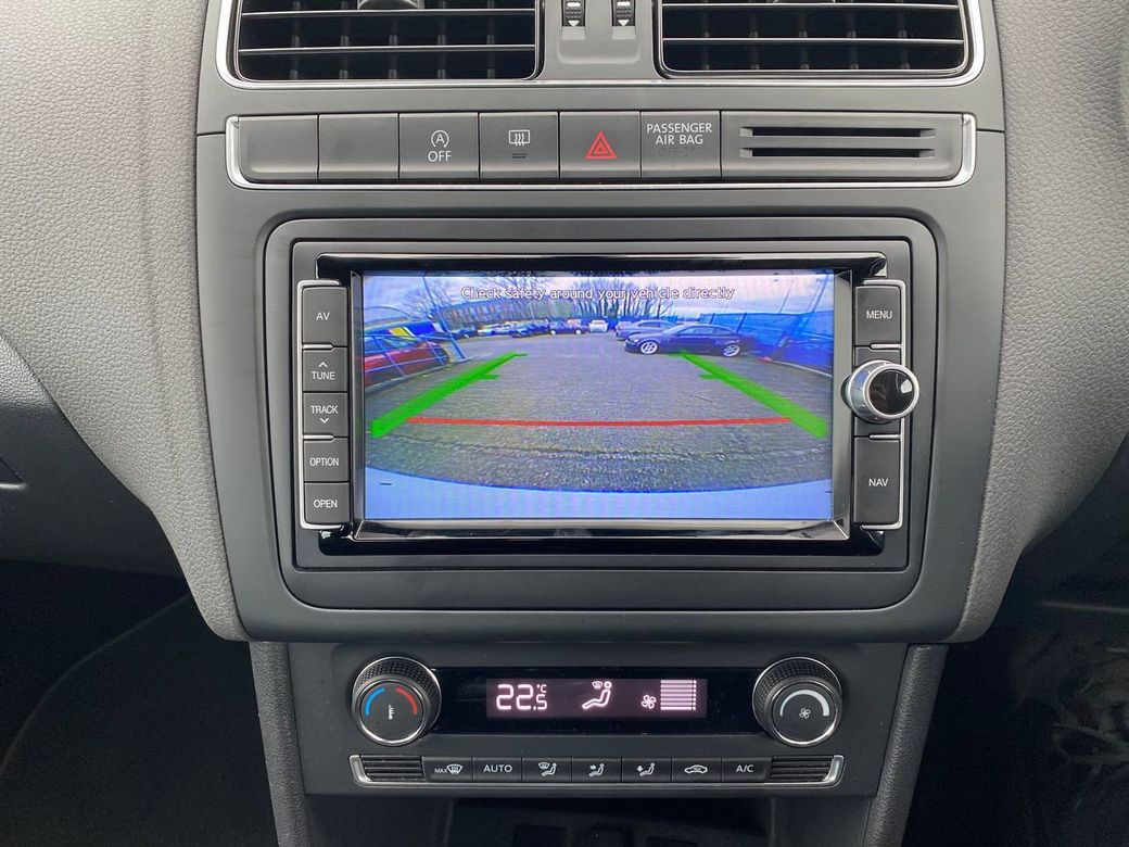 2017 Volkswagen Polo