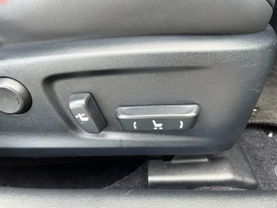 2013 Lexus IS 300h