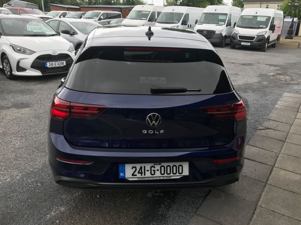 2024 Volkswagen Golf