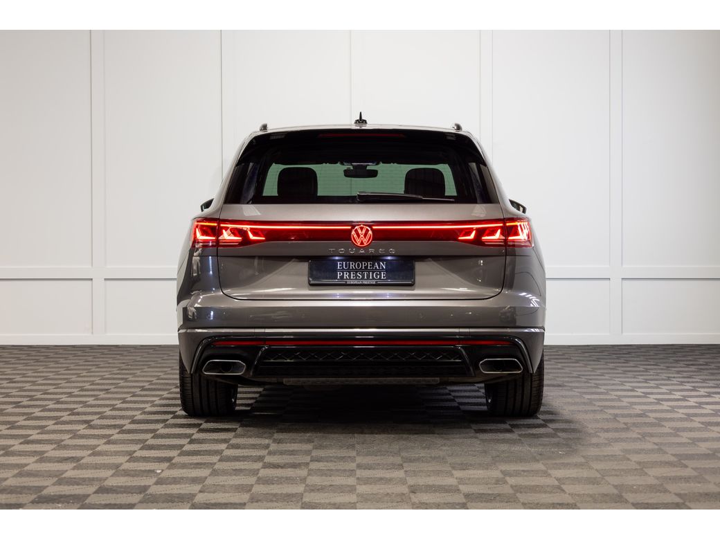 2025 Volkswagen Touareg