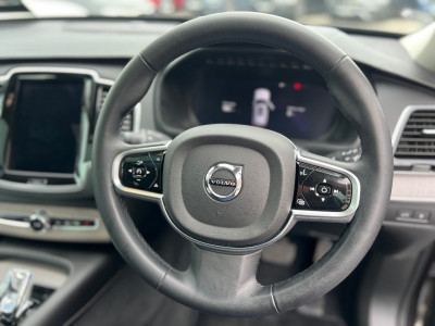 2023 Volvo XC90