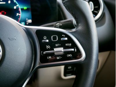 2023 Mercedes-Benz GLB Class