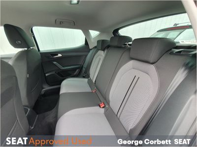 2025 SEAT Leon