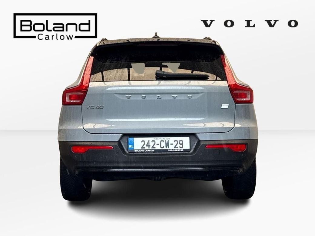 2024 Volvo XC40