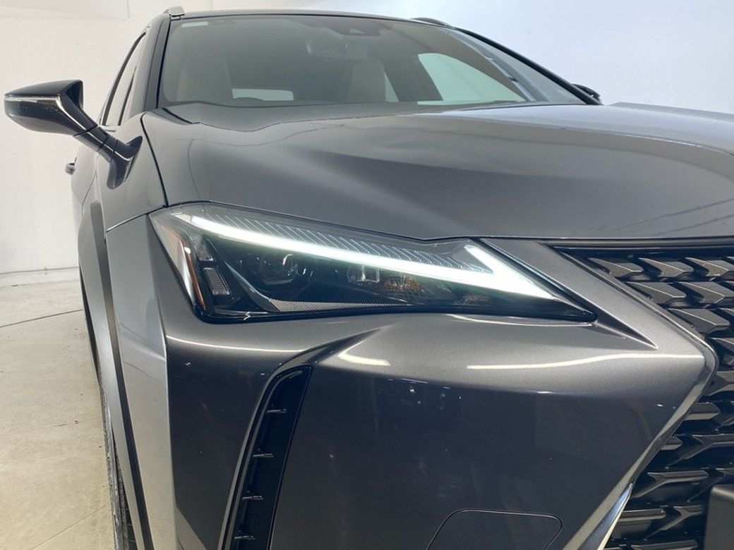 2023 Lexus UX 250H