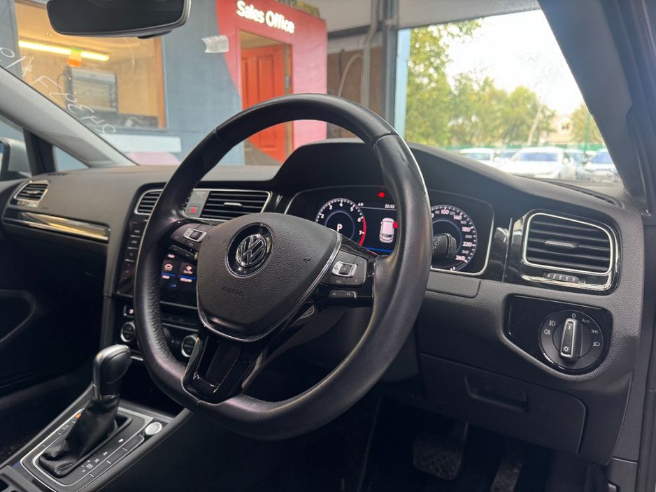 2019 Volkswagen Golf
