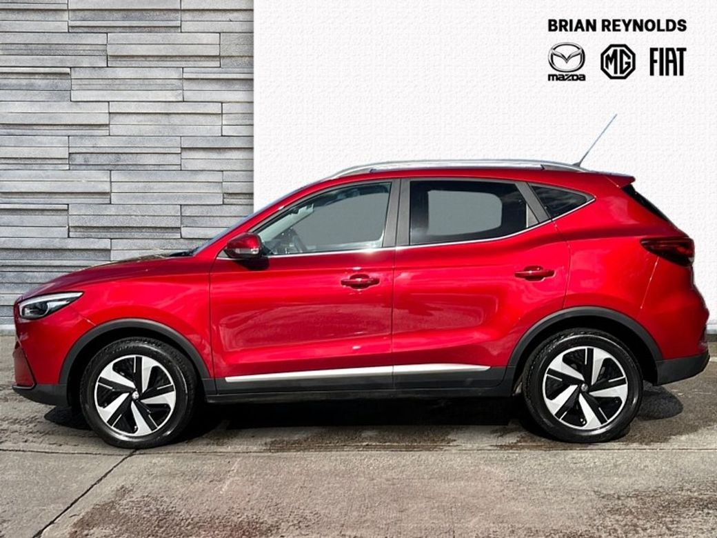 2023 MG ZS