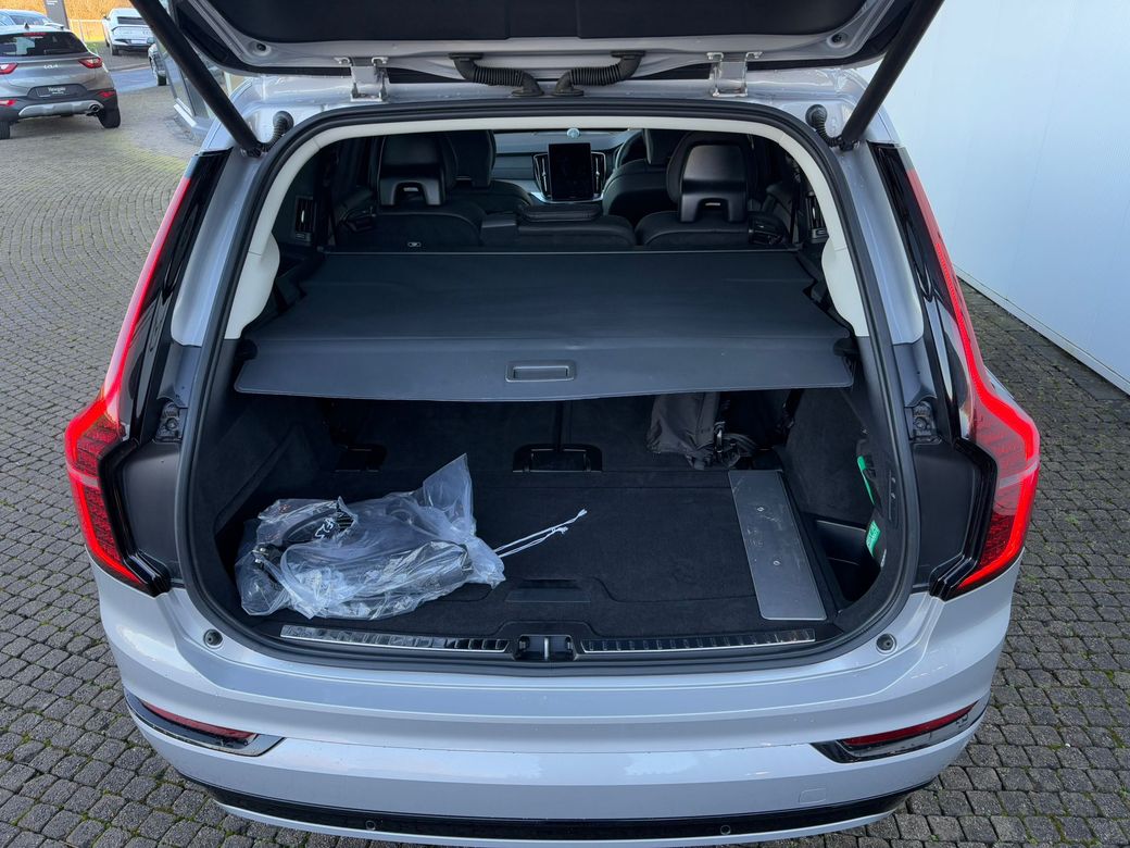 2025 Volvo XC90