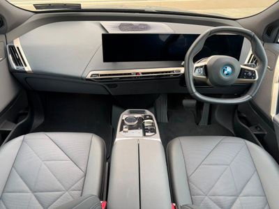 2023 BMW iX