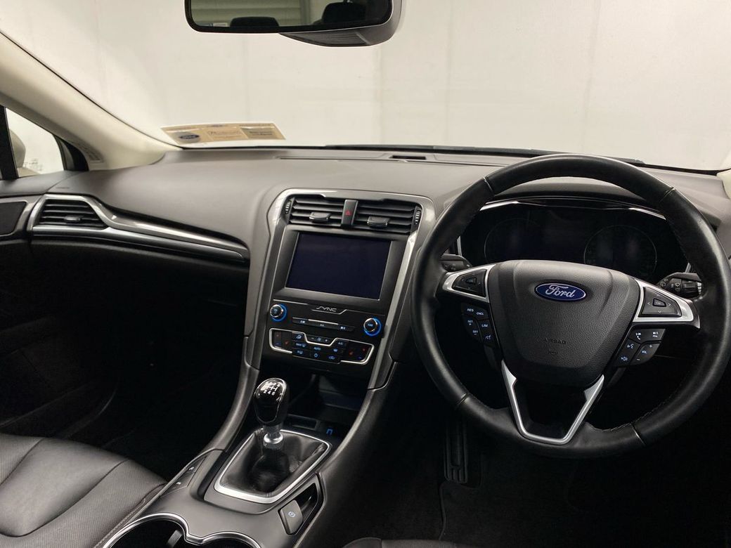 2020 Ford Mondeo