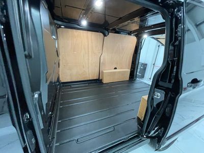 2022 Ford Transit Custom