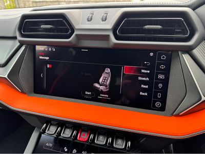 2025 Lamborghini Urus